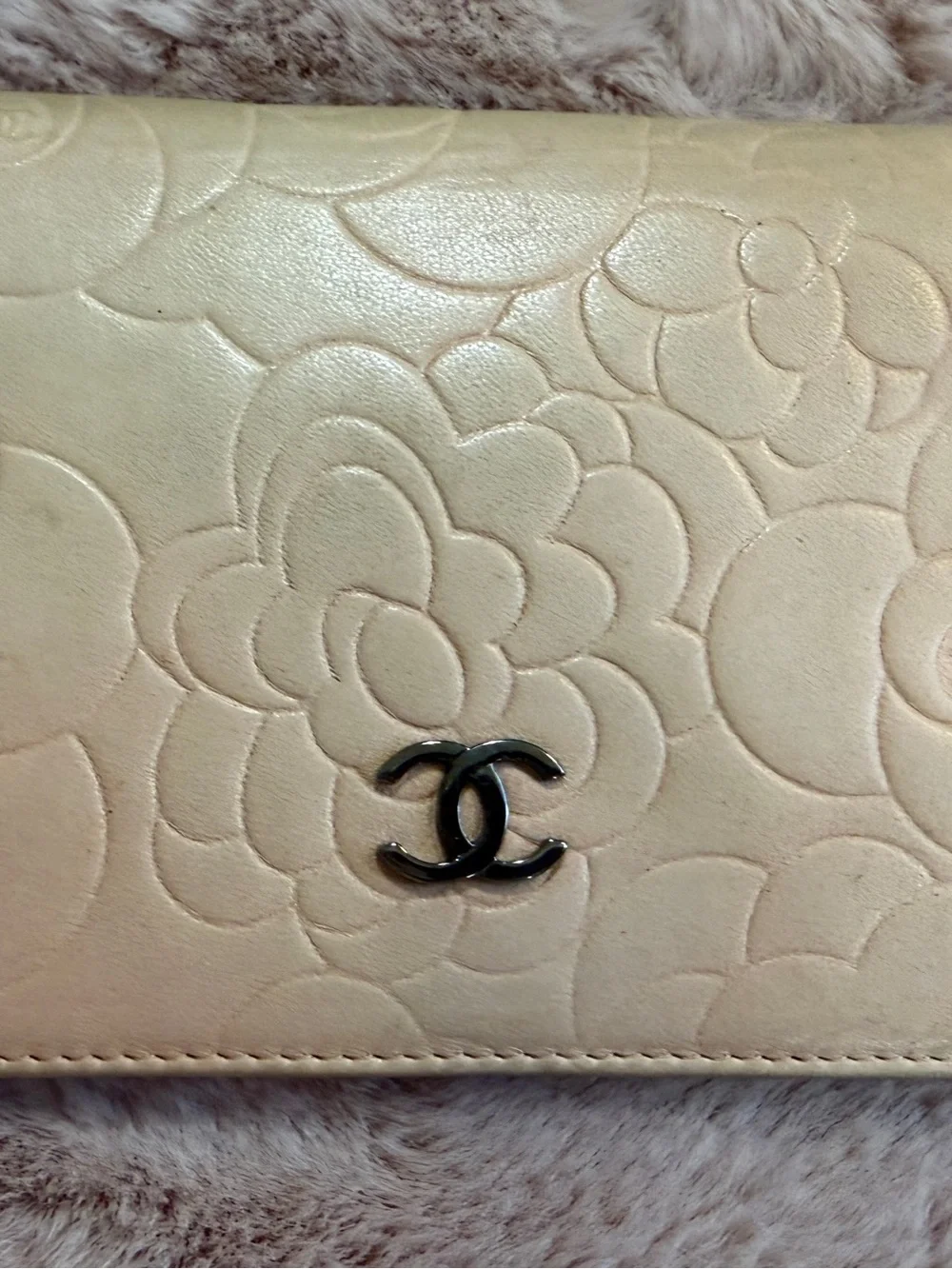 CHANEL Beige Camellia Embossed Leather Wallet with Gold CC
